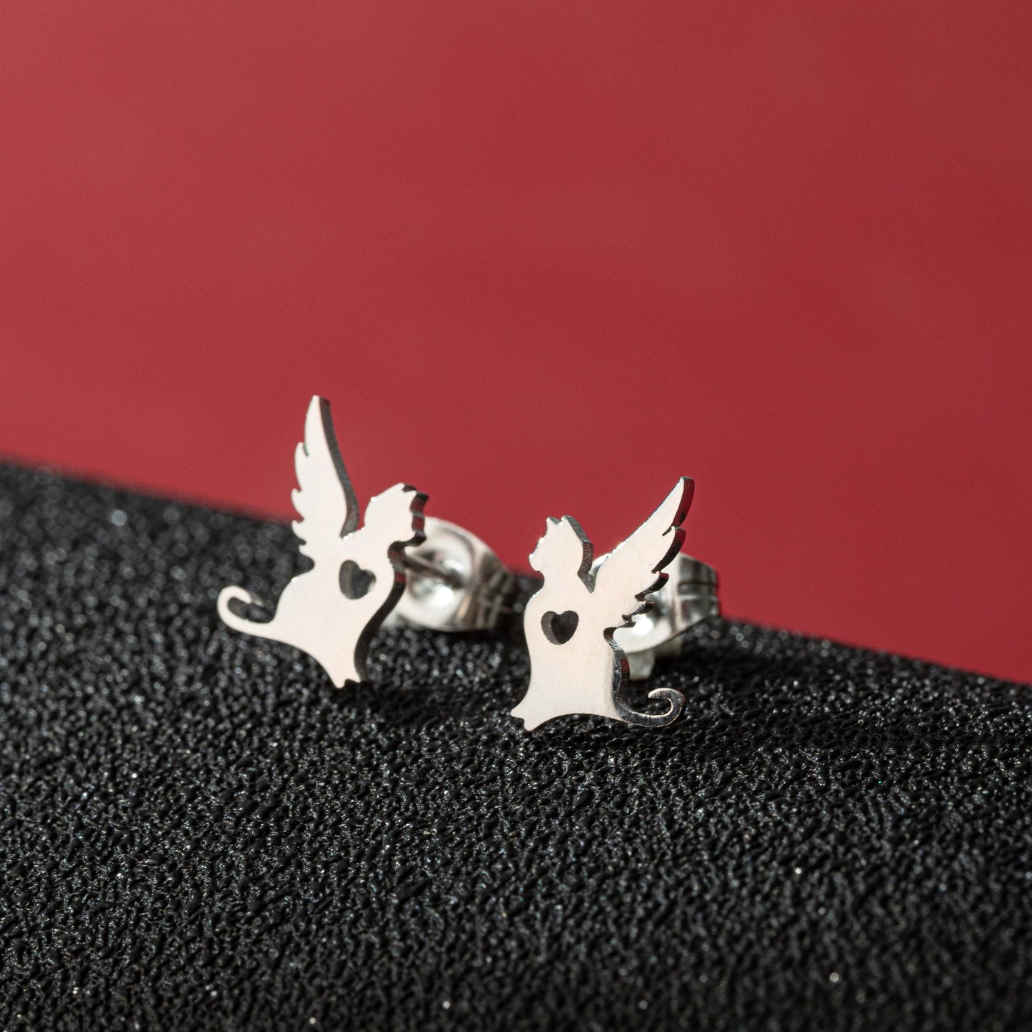 Jisensp Cartoon Cat Earrings — Cute Stainless Steel Kitten Studs for Women & Girls, Funny Animal Jewelry