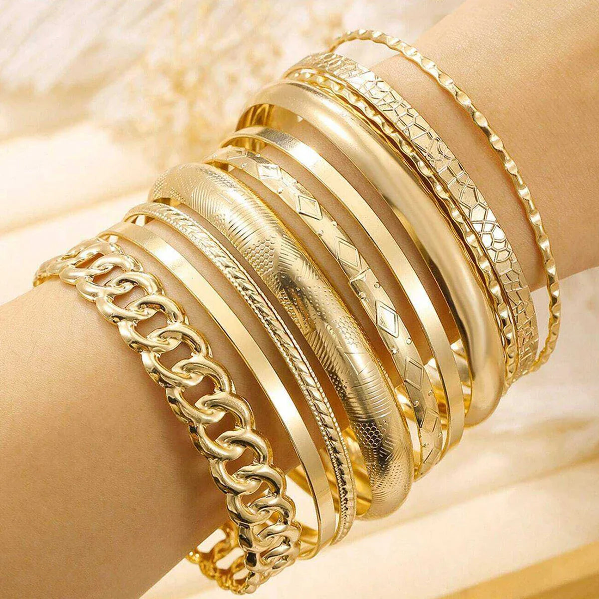10PCS Metal Bangles Set for Women – Heavy Punk Hip Hop Textured Stackable Bracelets Fashion Party Jewelry Accessories