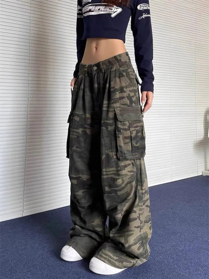 Women’s Summer Camouflage Cargo Capris — Loose Street Style Calf-Length Casual Shorts