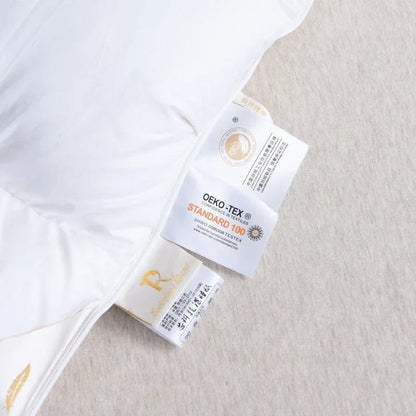 White Goose Down Comforter – Thick Winter 3D Bread Blanket with Luxury Pinch Pleat for Single & Double Beds