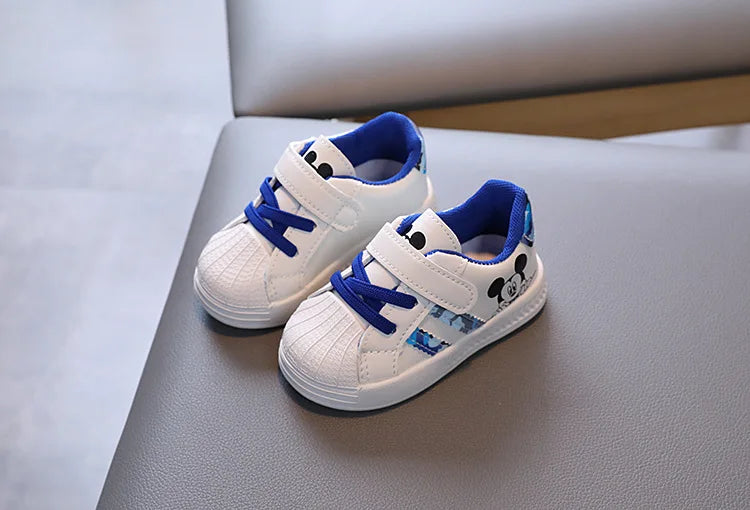 Children’s Casual Sports Shoes — Boys & Girls Soft-Soled Small White Shoes, Fashionable & Comfortable Sneakers