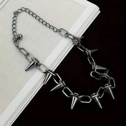 Punk Gothic Studded Spike Choker Necklace – Vintage Rivet Hip Hop Jewelry for Party, Birthday & Valentine’s Day Gift for Lovers