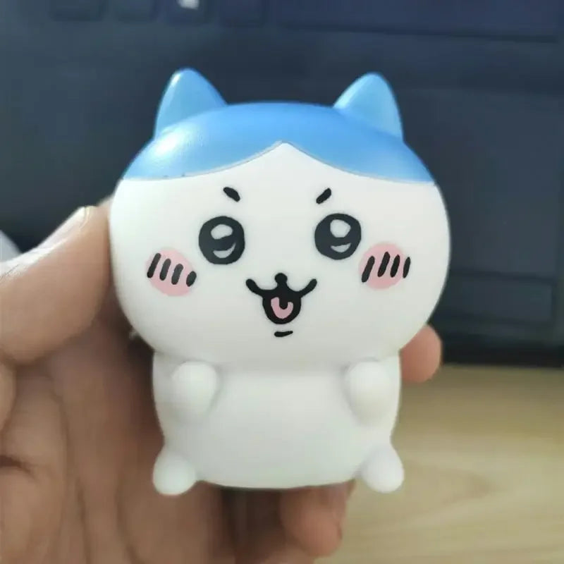 Anime Chikawa Kawaii Desktop Night Light – Hachiware & Usagi Cartoon Vinyl Doll Luminous Toy for Girls’ Gifts
