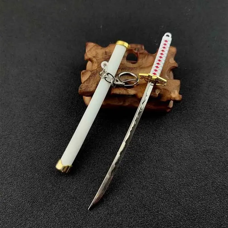 Mini Roronoa Zoro Samurai Sword Keychain – Anime Katana Toy for Men, Cosplay & Gifts