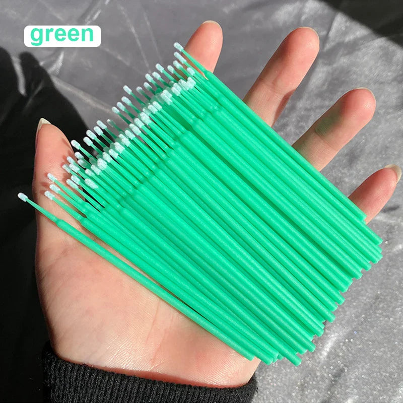 100pcs Eyelash Cleaning Brushes – Micro Cotton Swabs for Lash Extensions & Makeup Remover
