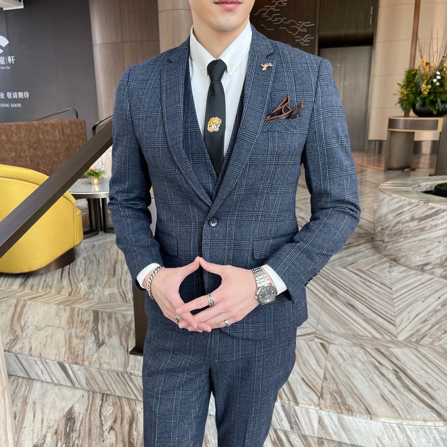 Men’s British Korean Plaid Three-Piece Suit – Stylish Business Casual Set with Blazer, Vest & Trousers