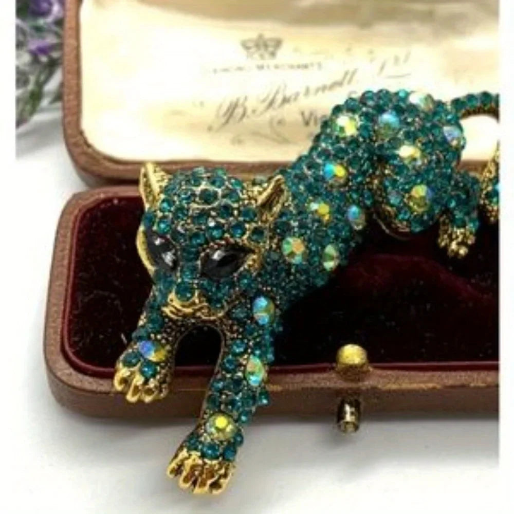 Baroque Leopard Brooch Pin - Luxury Unisex Jewelry Accessory for Wedding Holiday Party Gifts & Costume Decor