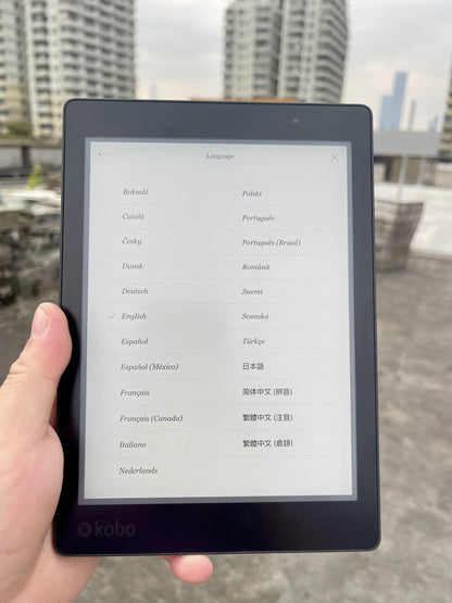KOBO Aura One 7.8" E-Reader | 300PPI HD Carta E-Ink, IPX8 Waterproof, 8GB WIFI, Two-Color Light