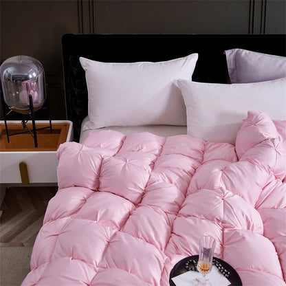 Premium White Goose Down Comforter – Winter Warm Feather Duvet, Lightweight & Cozy, Queen/King Size, Pinch Pleated 3D Design