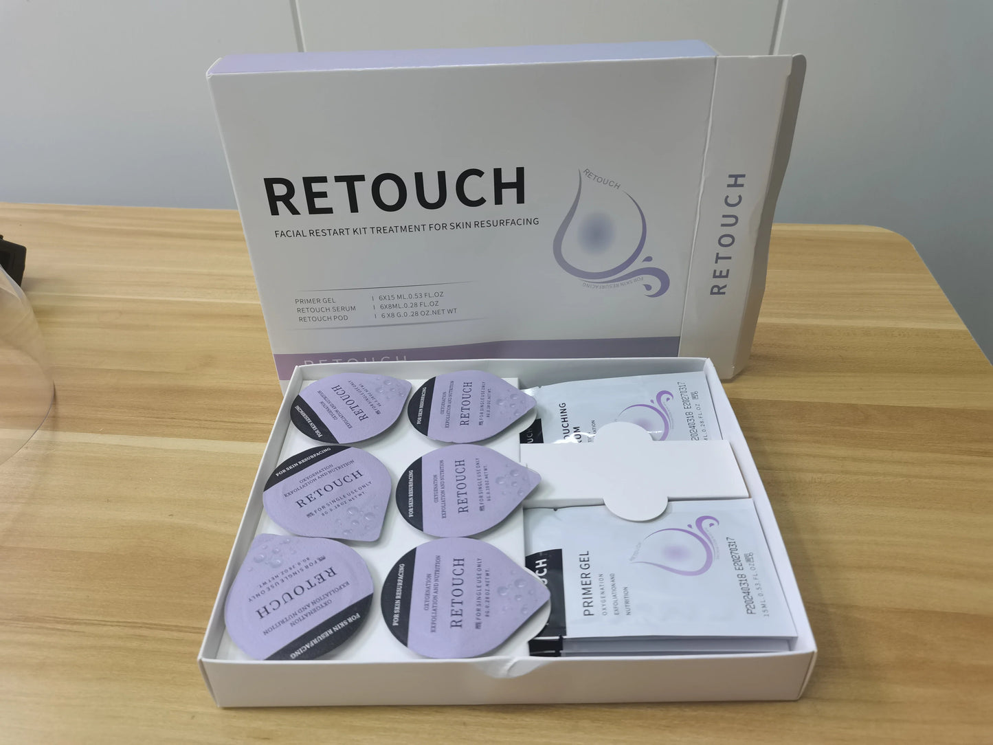 2024 CO2 Bubble Oxygenation Facial Machine — Rechargeable Skin Tightening with Capsules, Pods & Gels Box Set