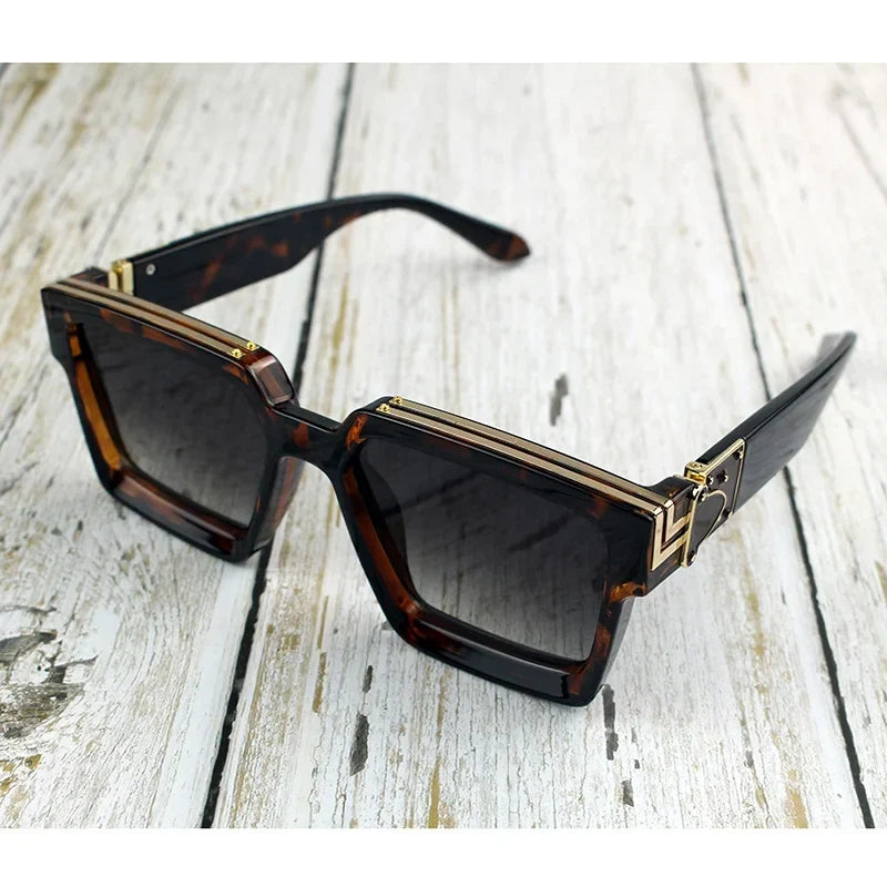 Luxury Designer Square Oversized Sunglasses — UV400 Fashion Thick Frame for Men & Women