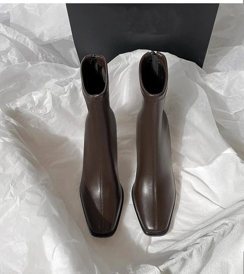 Vintage Warm Cotton Women’s Ankle Boots – Fashionable Square Toe, Elegant Autumn & Winter Short Booties with Thick Heel