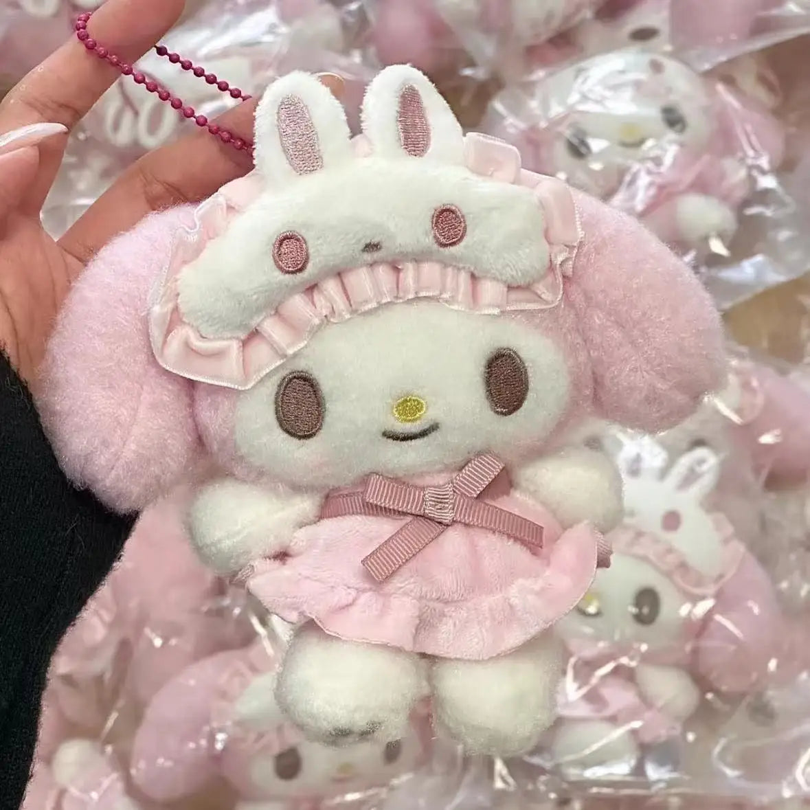 Cute KT Cat Plush Keychain — Cartoon Anime Glasses-Wearing Cat Backpack Pendant, Gift for Girls, Birthday & Holiday
