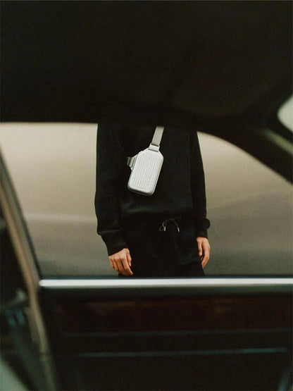 2025 RMWA Light Luxury Single-Shoulder Crossbody Bag — Vertical Aluminum-Magnesium Alloy Travel Bag, Silver Stylish Luggage