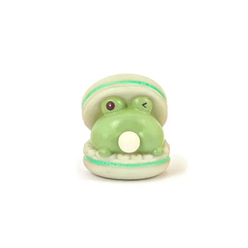 Cute Animal Spit Bubble Burger Toy – Stress Relief Pinch Toy for Kids, Office Fun & Desktop Decor
