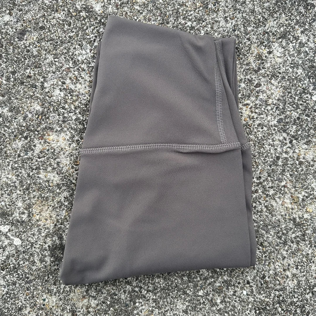 High Waist Women's Yoga Leggings - Solid Color Cropped Gym & Training Pants with Back Pocket