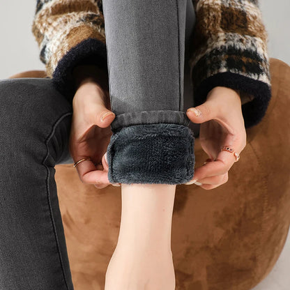 Women’s Thermal Fleece Jeans – Winter Warm Thickened Skinny Velvet Pants