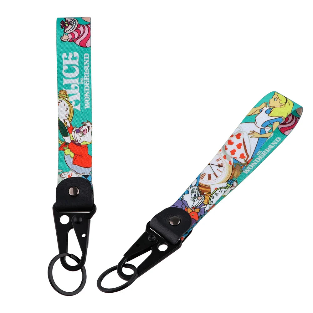 Anime Eagle Beak Keychain – Cool Short Lanyard for Phone, Badge Holder & USB Pendant