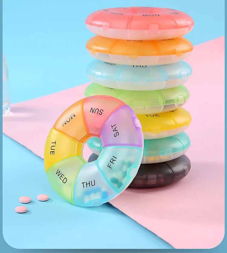 Portable Round Pill Case – 7-Day Weekly Tablet Organizer & Travel Storage Container