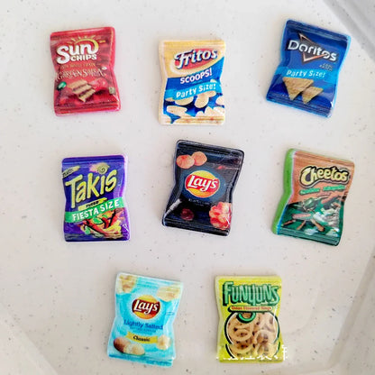 8PCS Miniature Dollhouse Food – Assorted Resin Chips & Snack Bags for Blythe OB11 Dolls