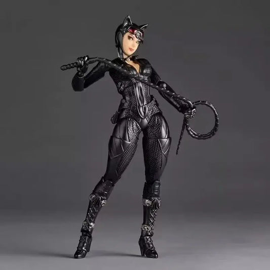 Kaiyodo Revoltech Catwoman Figure – DC Selina Kyle Batman Yamaguchi Series Collectible Toy