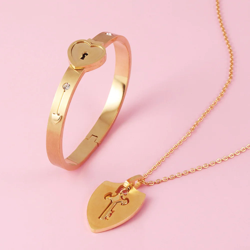 Couple Stainless Steel Love Lock Bracelet & Key Pendant Necklace – Romantic Jewelry Gift for Men and Women