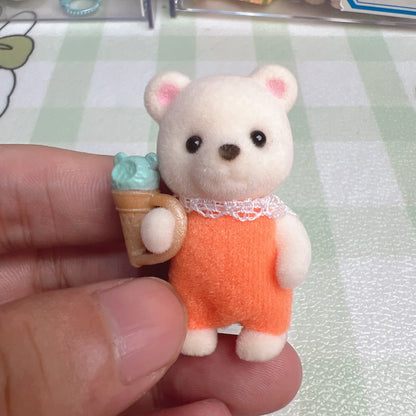 Sylvanian Families Blind Keychain Accessories – Original Mini Figures & Kids’ Toy Kitchen Set