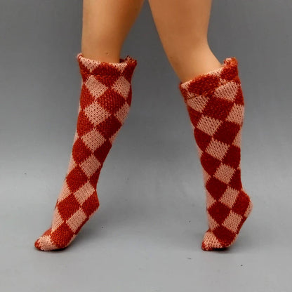 25CM Winter Doll Fishnet Stockings – Rainbow Striped Socks for Dolls, Girls’ Christmas Gift
