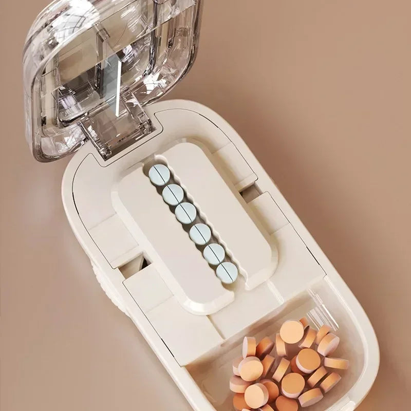 Quartering Pill Cutter & Storage Box – Portable Dustproof Medicine Tablet Crusher with Divider Organizer