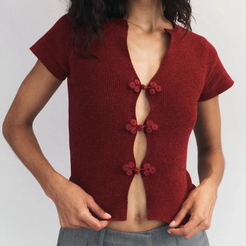 Maemukilabe Y2K Vintage Buckle Crop Top – Retro V-Neck Slim Fit Open Front Korean Preppy T-Shirt