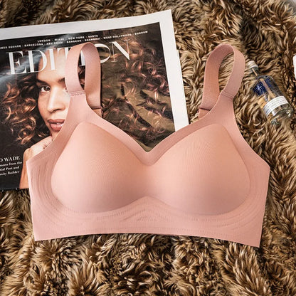 Women’s Plus Size Seamless Push-Up Bra – Adjustable Wireless Wide Strap Comfortable Sexy Lingerie (M–3XL)