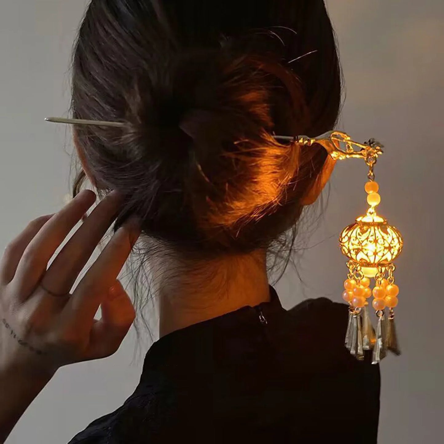Luminous Antique Lantern Hairpin - Palace Tassel Hair Stick Jewelry for Women, Hanfu, Weddings and Parties