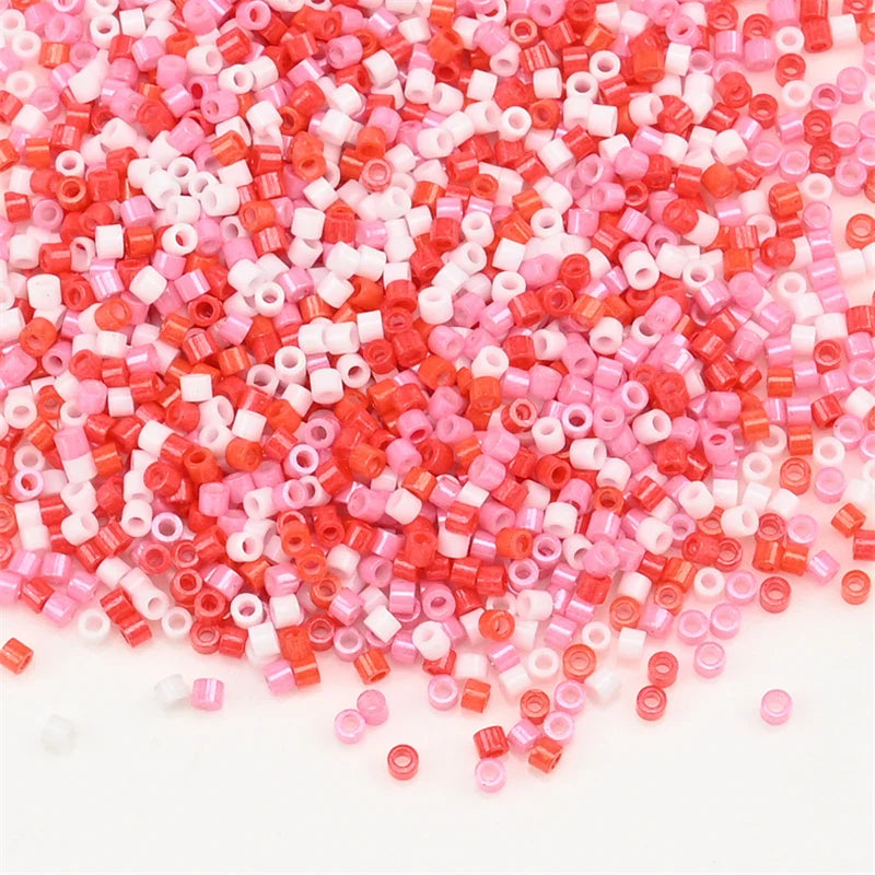 1000Pcs 1.6x1.3mm Japan Glass Seed Beads 11/0 – Cylindrical Loose Beads for DIY Statement Jewelry Making (5g Pack)