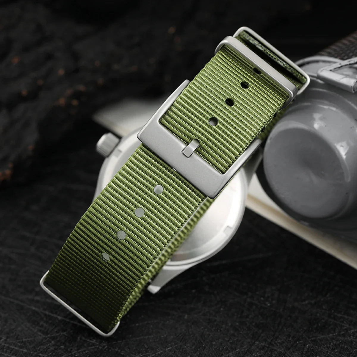 Militado ML05 Vintage Quartz Watch 38mm with VH31 Movement, Domed Sapphire Crystal, AR Coating & Luminous Dial