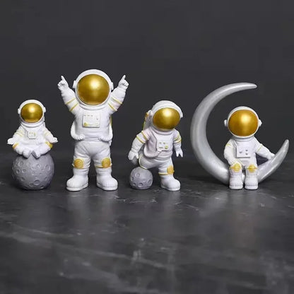 4-Piece Astronaut Figurine Set - Space Explorer Models for Kids, Desktop Decor & Educational Gifts
