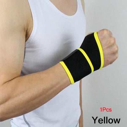GOMOREON Wrist Guard Brace — Support Band for Carpal Tunnel Pain Relief & Fitness Wristbands
