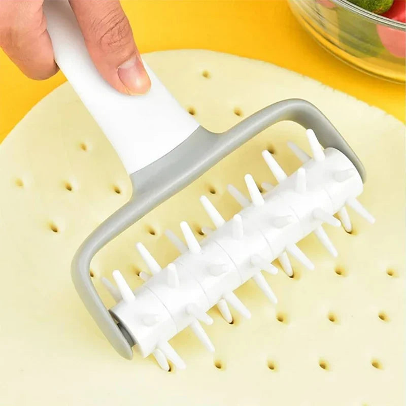 Multi-Functional Pizza Dough Needle Puncher – Bread Dough Docking & Aeration Baking Tool for Home Kitchen Use