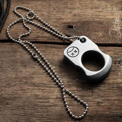 Outdoor Survival Tool: Alloy Steel EDC Tactical Multifunctional Ring Pendant with Titanium Window Breaker