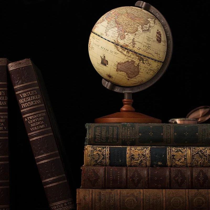 New World Globe – Retro Earth Map with Wooden Base, English Geography Education Desk Decoration