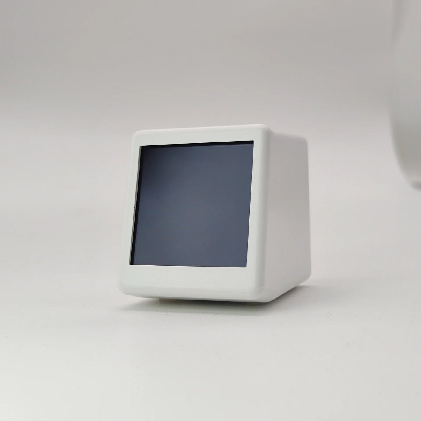 Small Portable Smart WiFi Weather Station – Temperature, Humidity, Time & Alarm Clock, Desktop Display Decoration