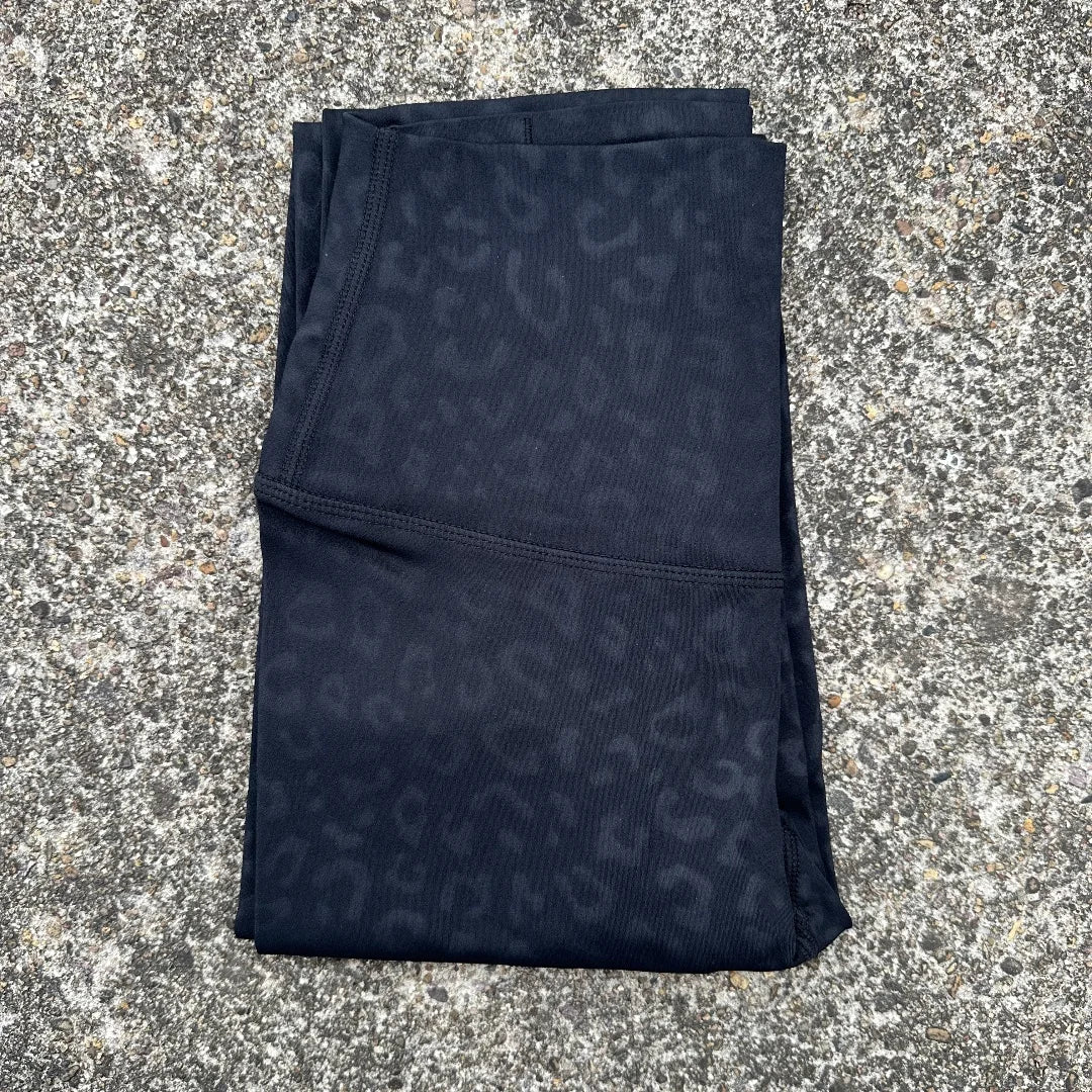 High Waist Women's Yoga Leggings - Solid Color Cropped Gym & Training Pants with Back Pocket