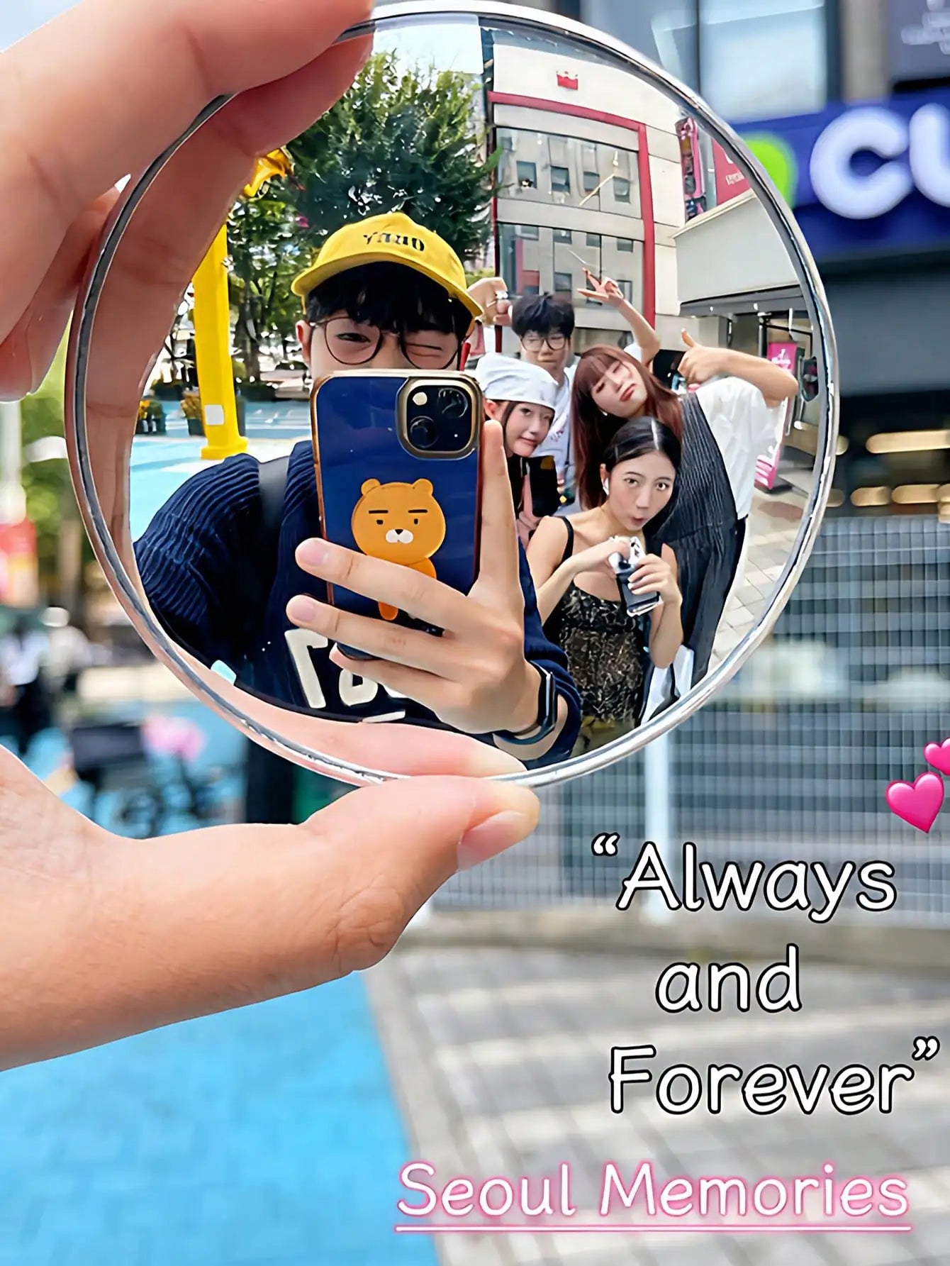 Portable Mini Travel Round Mirror Wide-Angle Reflective Spherical Mirror for Photos & Selfies