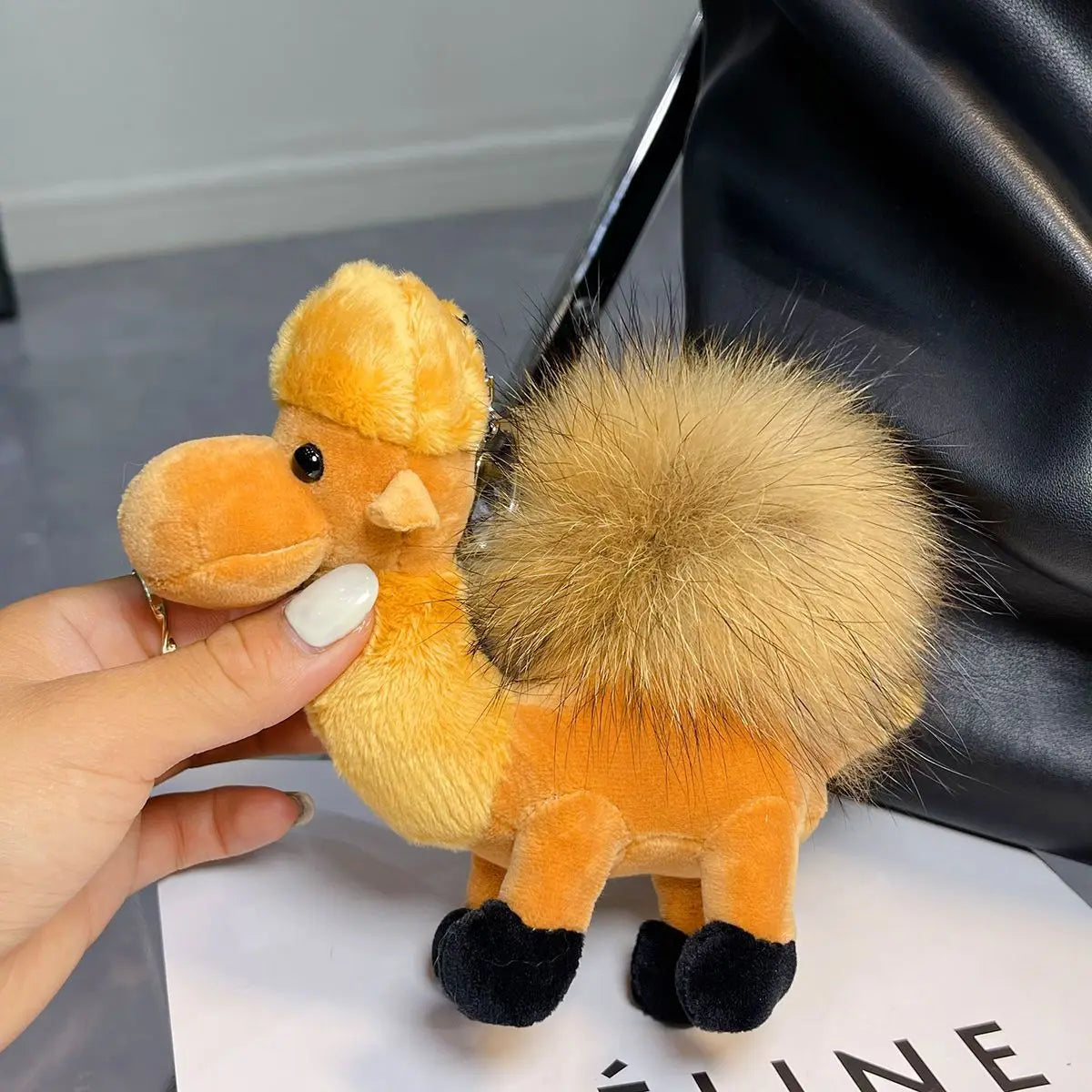 Luxury Furry Camel Keychain – Cute Plush Bag Pendant & Car Key Ring Accessory