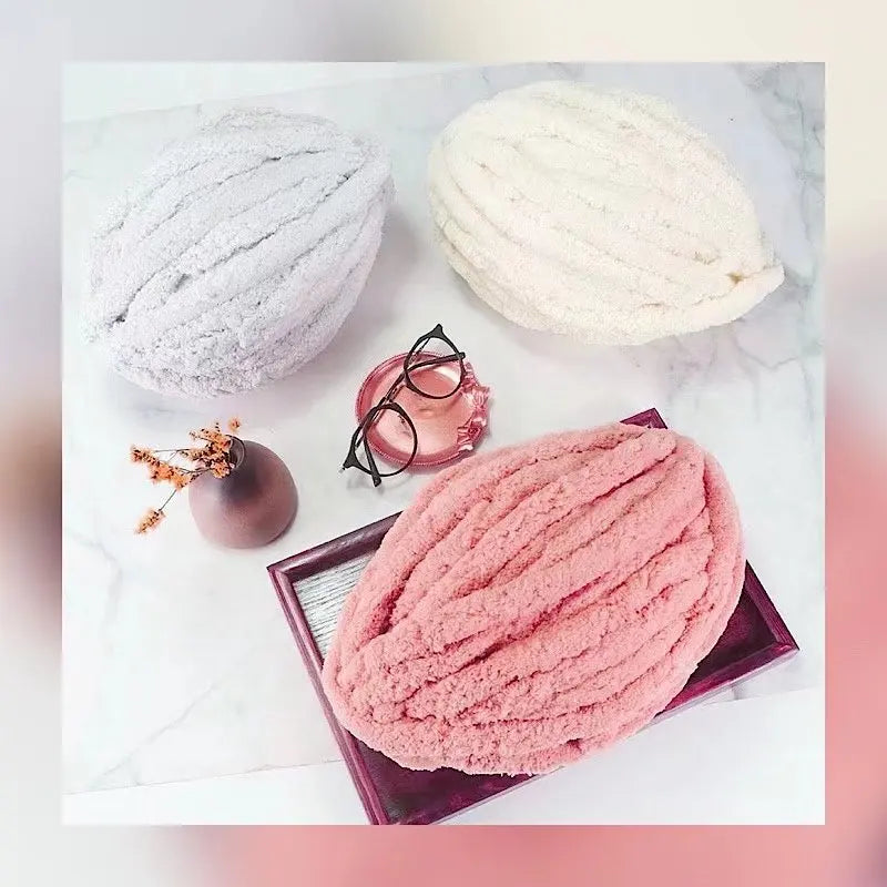 250g Extra Thick Ice Chenille Yarn Ball for Hand Knitting – Soft DIY Blanket, Cushion, Scarf & Pet Bed Yarn for Craft Projects