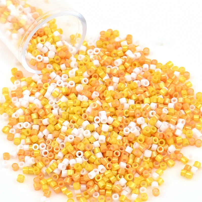 11/0 Mini Glass Beads – 2000PCS Small Cylindrical Beads for DIY Jewelry Making, Necklaces & Bracelets, 10g/Pack