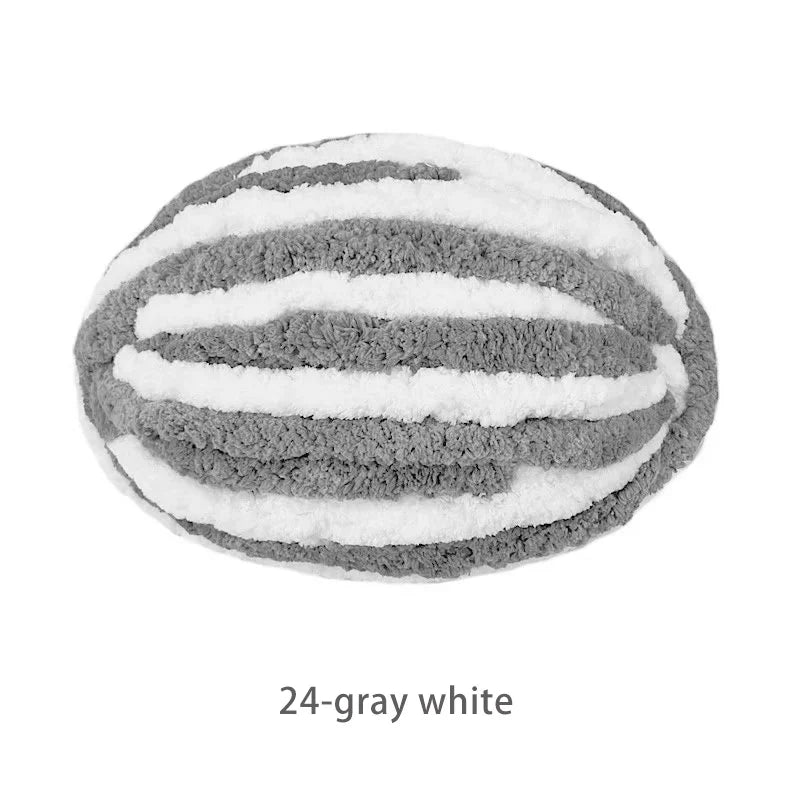 250g Extra Thick Ice Chenille Yarn Ball for Hand Knitting – Soft DIY Blanket, Cushion, Scarf & Pet Bed Yarn for Craft Projects