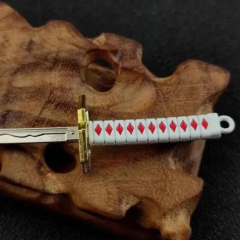 Mini Roronoa Zoro Samurai Sword Keychain – Anime Katana Toy for Men, Cosplay & Gifts