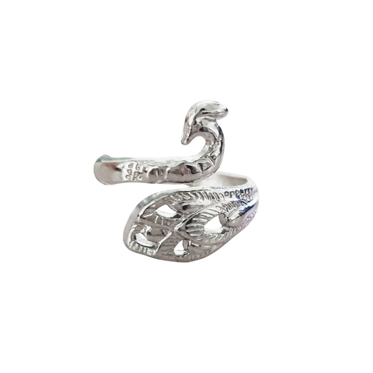 Metal Peacock Finger Ring Blade Needle - Handmade Knitting Tool for Braiding, Crochet, and Wool Crafts