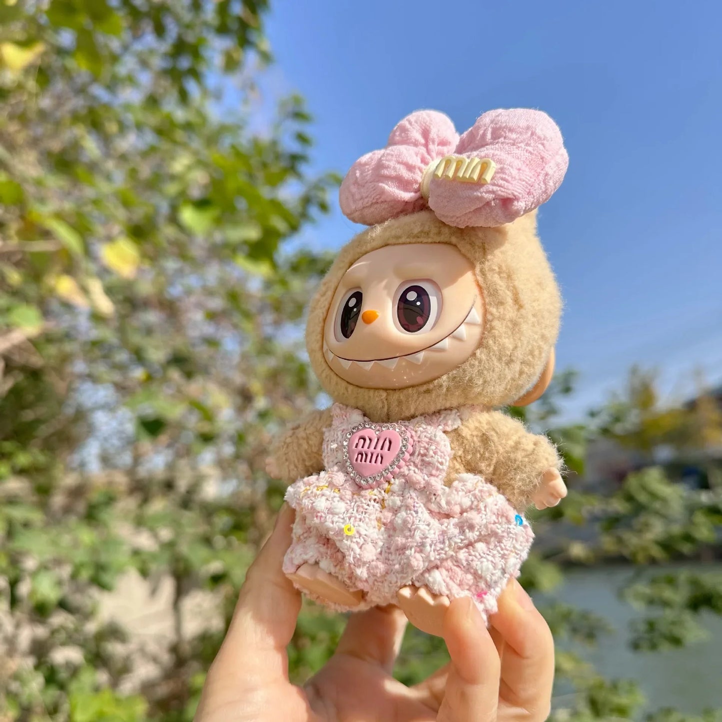 Cute Labubu Doll Outfit Set – Classic Dress for 17cm V2 Mini Dolls, Clothing Accessories for Kids Gift