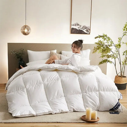 95% White Goose Down Quilt – Winter Cotton, Thick & Lightweight, High-Quality Breathable Household Comforter